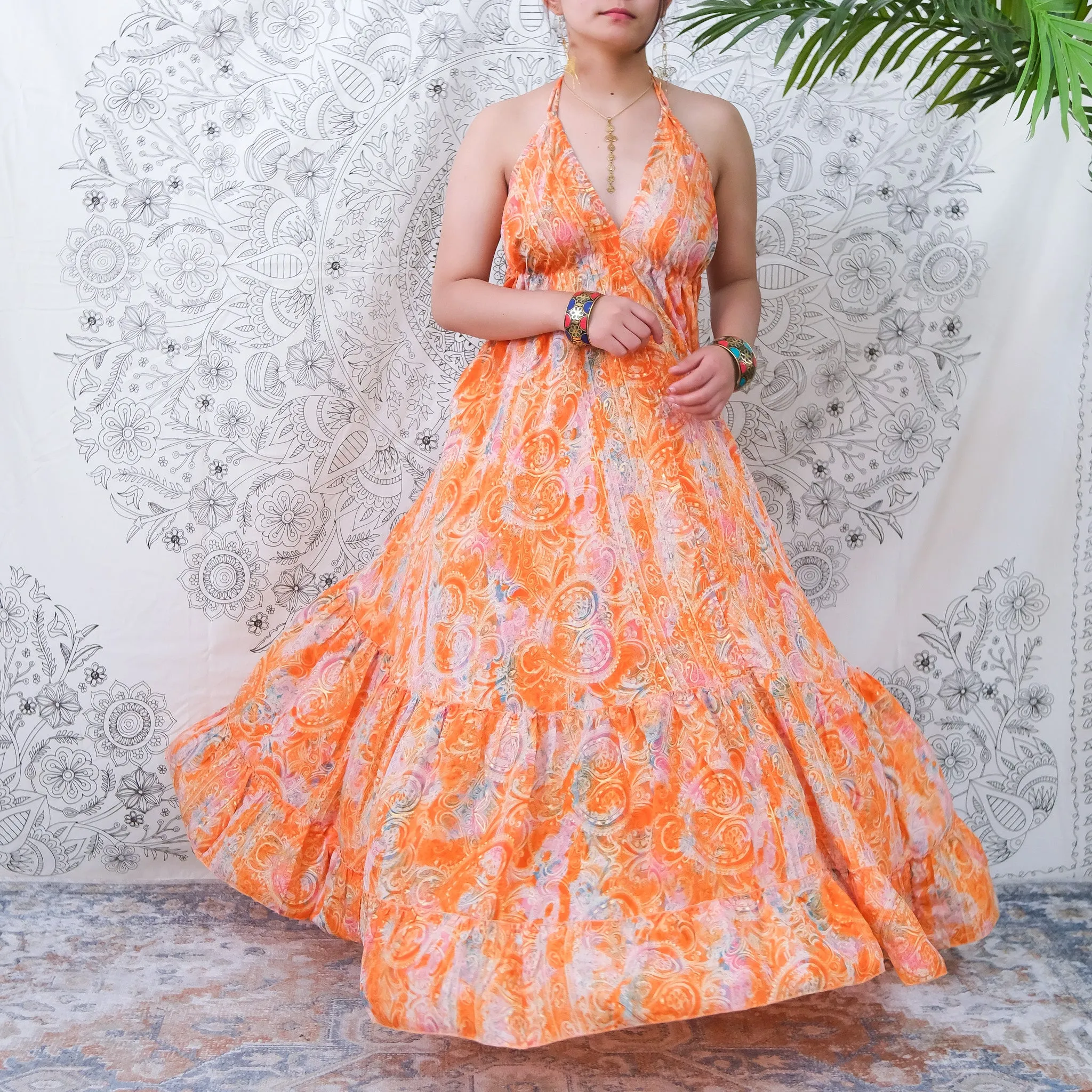 Flowy Boho Style Backless Summer Dress