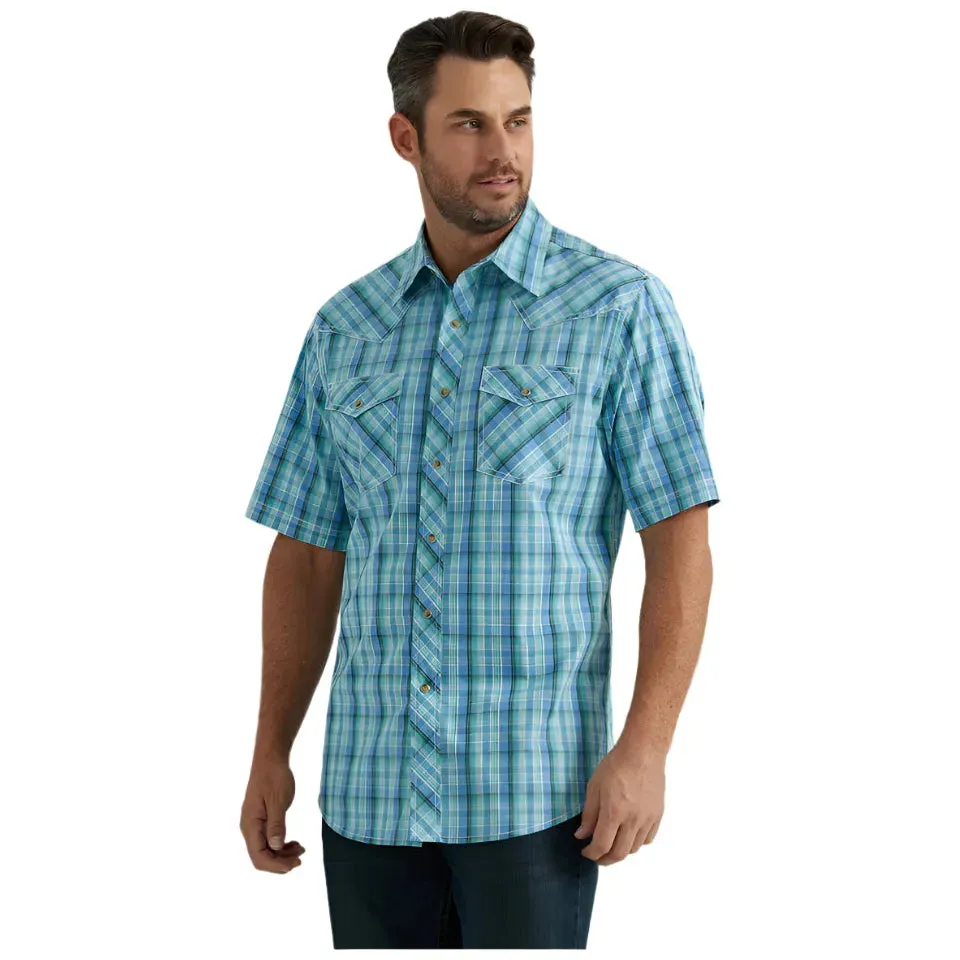 Men's Wrangler 20X® Competition Advanced Comfort Short Sleeve Western Snap Shirt 2344691