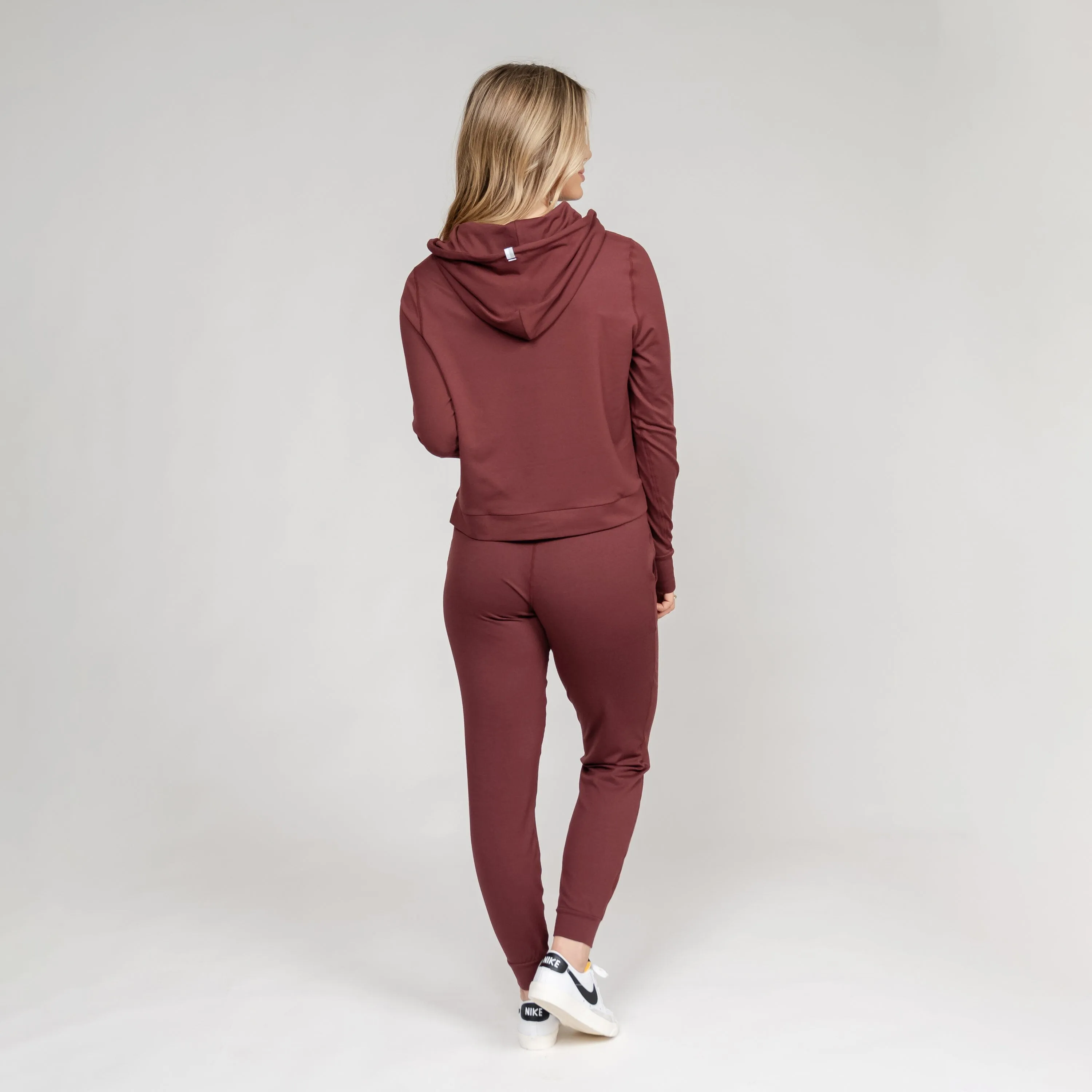 Tempo Performance Hoodie | Heather - Bordeaux/Burgundy